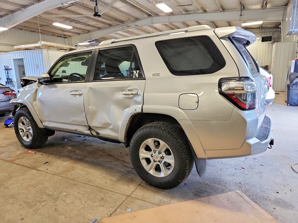 58781276 :رقم المزاد ، JTEBU5JR1H5455201 vin ، 2017 Toyota 4runner مزاد بيع