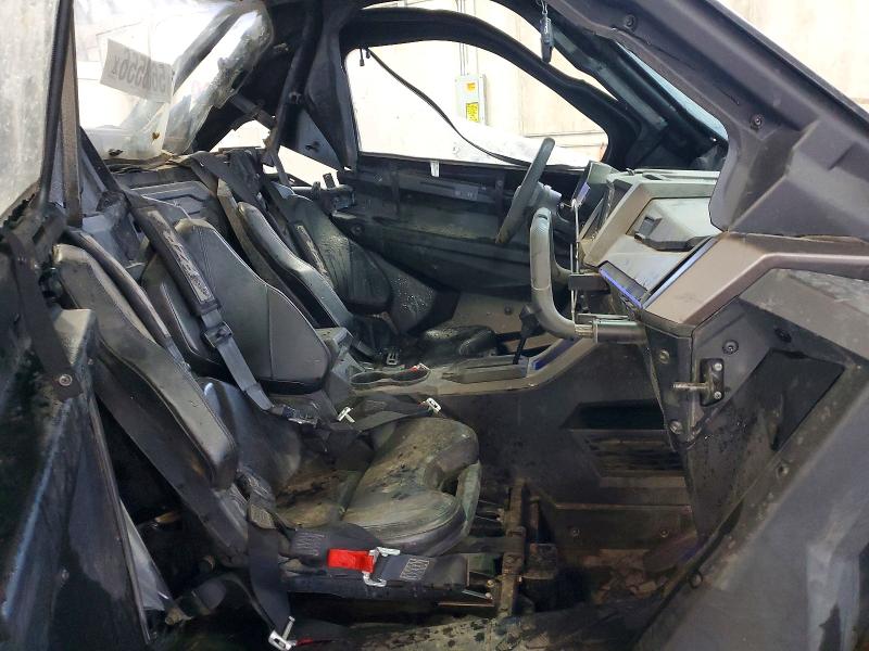 56808556 :رقم المزاد ، 3NSRAD928MG614018 vin ، 2021 Polaris Rzr مزاد بيع