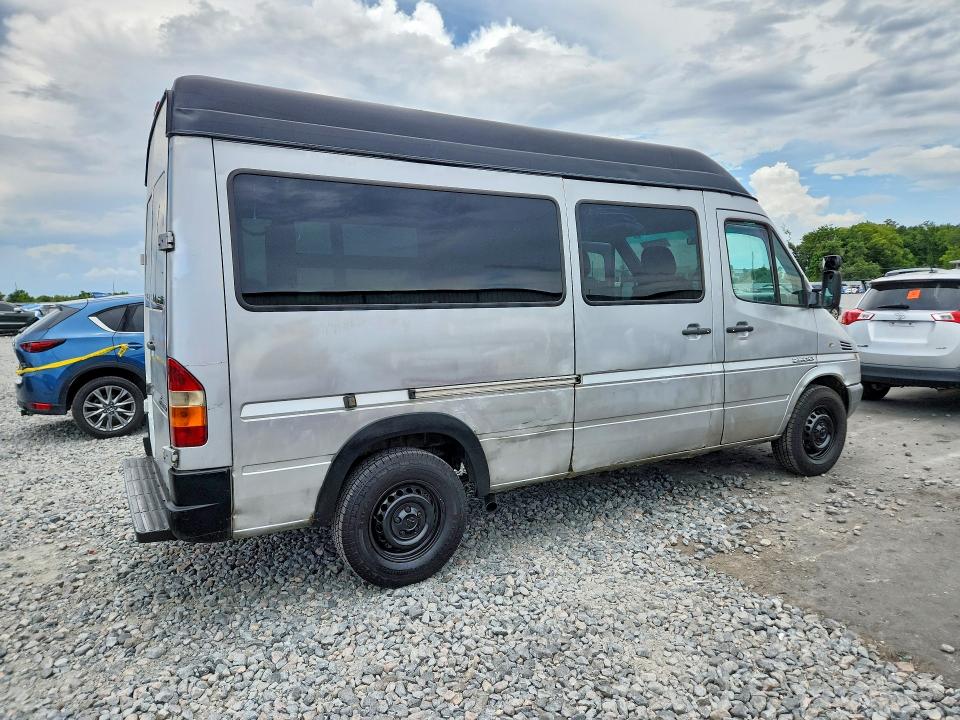 56713126 :رقم المزاد ، WD8PD644865964848 vin ، 2006 Dodge Sprinter مزاد بيع