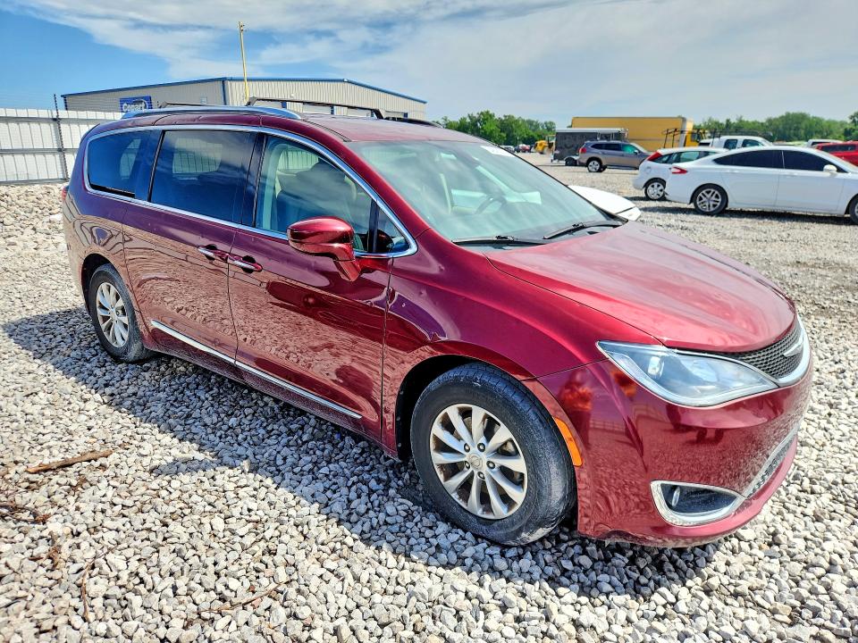 Продаж на аукціоні авто 2018 Chrysler Pacifica, vin: 2C4RC1BG8JR214112, номер лоту: 54848526
