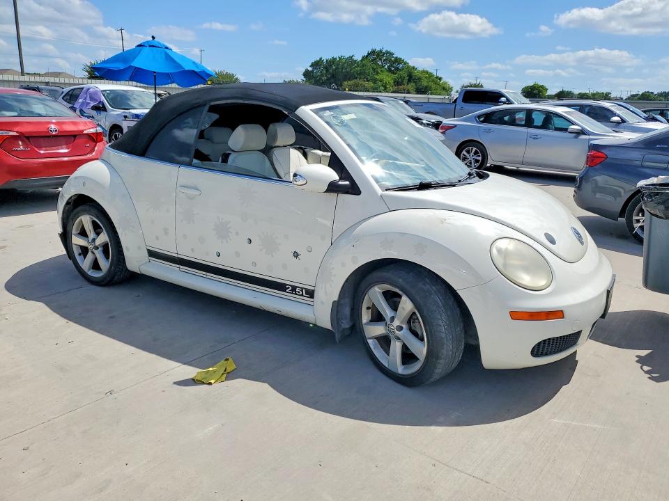57825866 :رقم المزاد ، 3VWFF31Y17M420854 vin ، 2007 Volkswagen New Beetle مزاد بيع