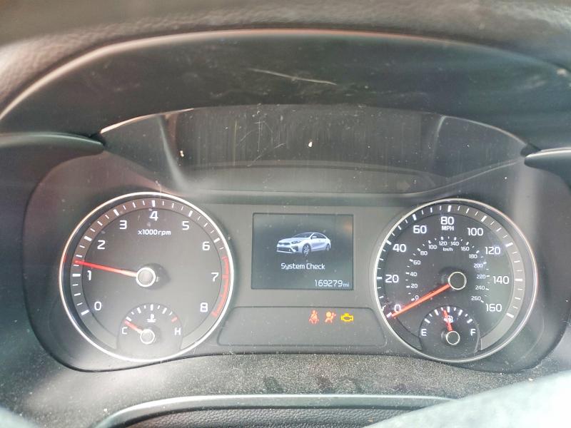 2021 Kia Forte მანქანა იყიდება აუქციონზე, vin: 3KPF24AD9ME410080, აუქციონის ნომერი: 57378126