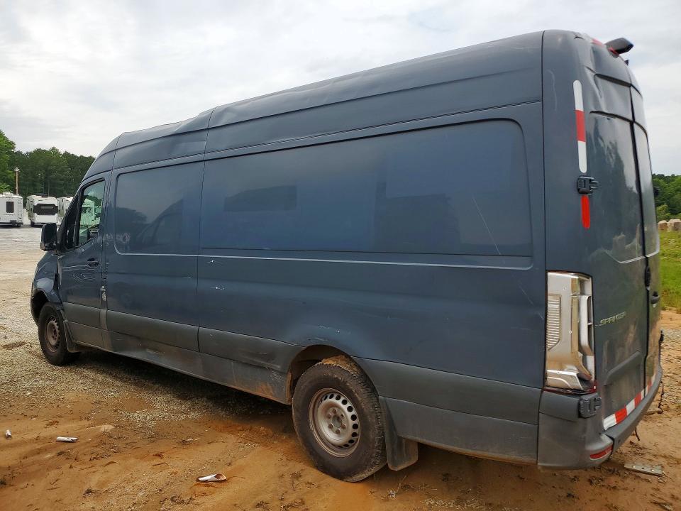 58323966 :رقم المزاد ، WD4PF1CD7KP145702 vin ، 2019 Mercedes-benz Sprinter مزاد بيع