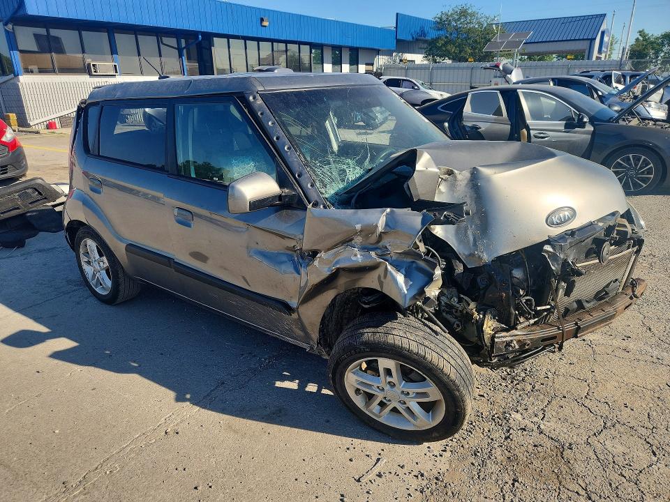 55962536 :رقم المزاد ، KNDJT2A22A7171915 vin ، 2010 Kia Soul مزاد بيع