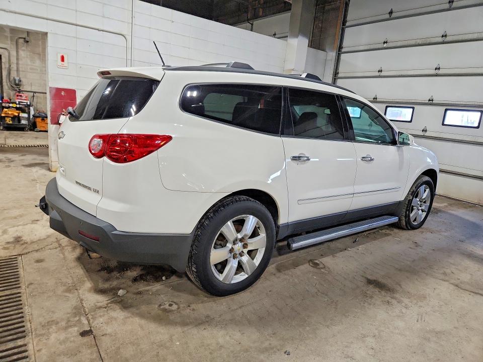 56740806 :رقم المزاد ، 1GNKRLEDXCJ181822 vin ، 2012 Chevrolet Traverse مزاد بيع