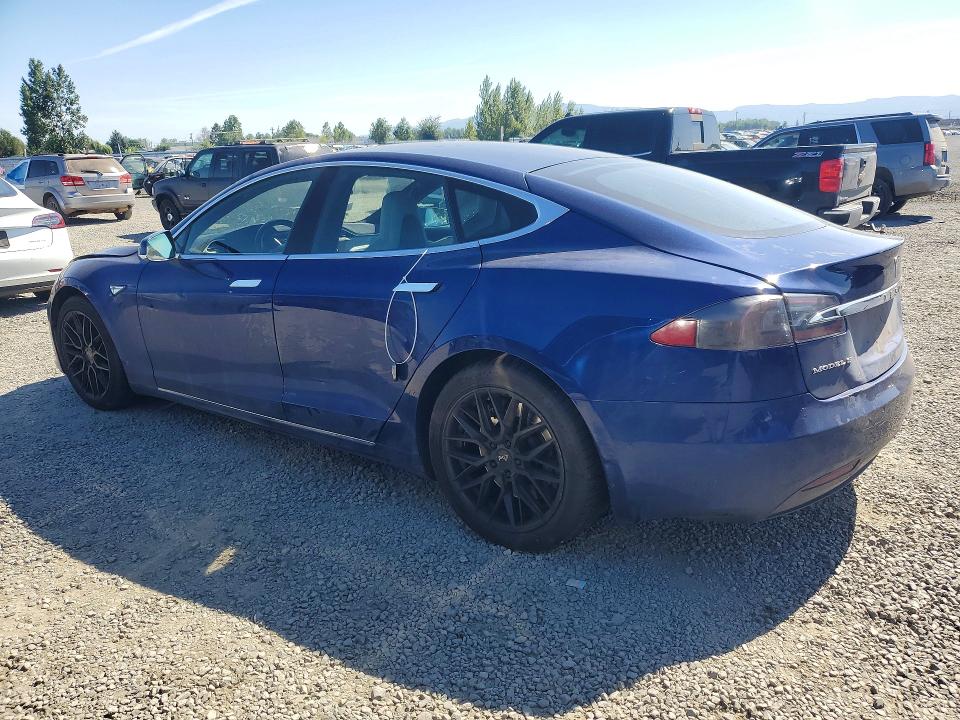 Продажа на аукционе авто 2016 Tesla Model S, vin: 5YJSA1E22GF136812, номер лота: 57739606