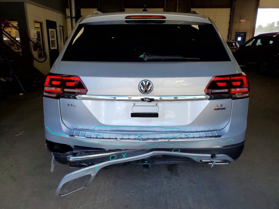 2018 Volkswagen Atlas მანქანა იყიდება აუქციონზე, vin: 1V2MR2CA5JC596888, აუქციონის ნომერი: 57875986