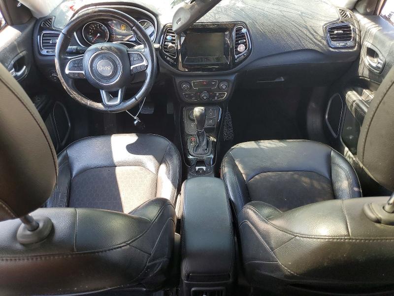 56176356 :رقم المزاد ، 3C4NJDBB6JT325359 vin ، 2018 Jeep Compass مزاد بيع