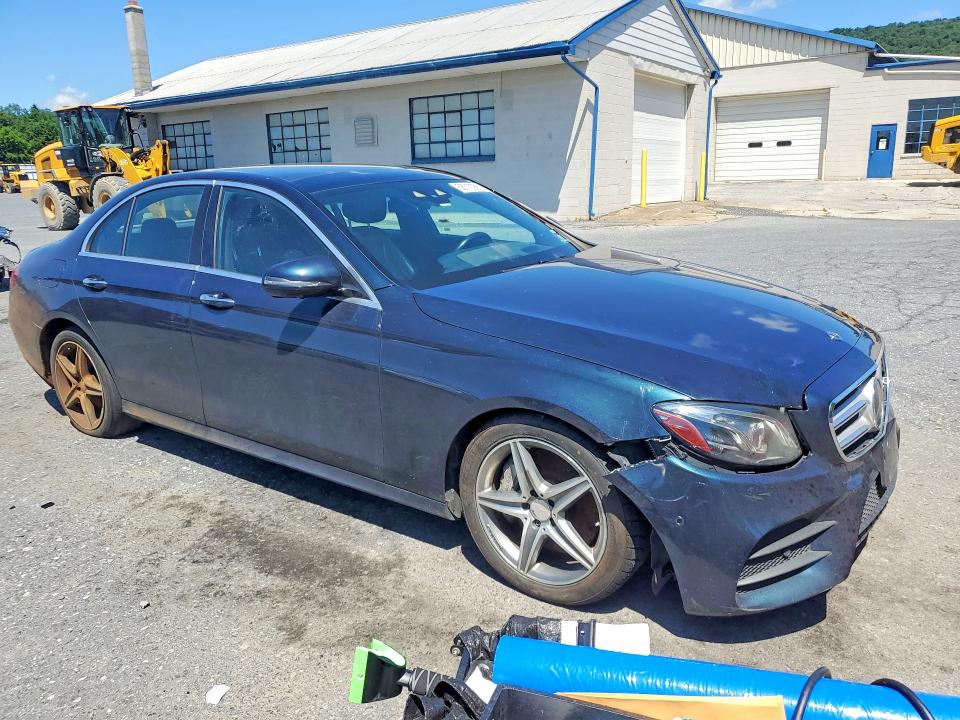 Продажа на аукционе авто 2017 Mercedes-benz E, vin: WDDZF4KBXHA025740, номер лота: 58712986