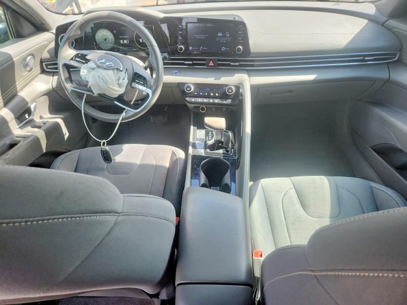 57811796 :رقم المزاد ، 5NPLS4AG4MH032002 vin ، 2021 Hyundai Elantra مزاد بيع