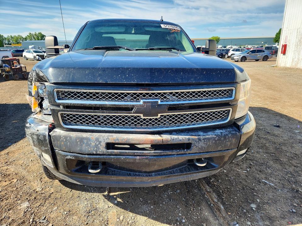 2013 Chevrolet Silverado მანქანა იყიდება აუქციონზე, vin: 1GCRKSE76DZ113360, აუქციონის ნომერი: 57310266