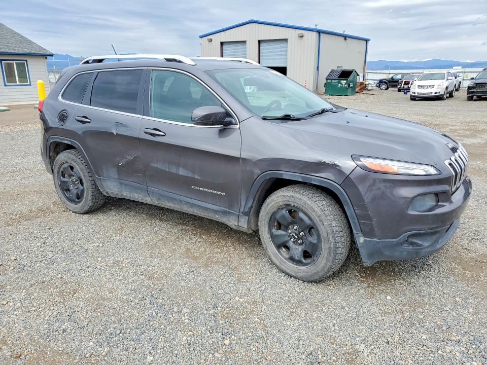 55788926 :رقم المزاد ، 1C4PJMCS7FW514062 vin ، 2015 Jeep Cherokee مزاد بيع