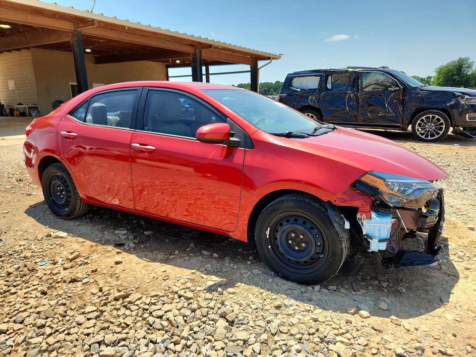 2017 Toyota Corolla მანქანა იყიდება აუქციონზე, vin: 5YFBURHE1HP699884, აუქციონის ნომერი: 58875996