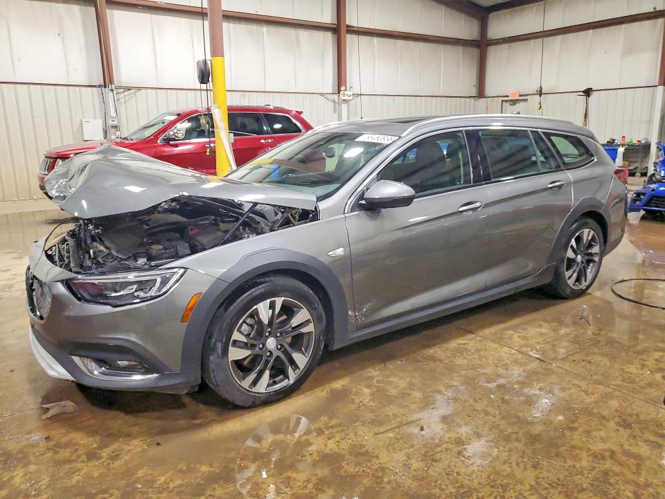 58453936 :رقم المزاد ، W04GV8SX9J1110768 vin ، 2018 Buick Regal Tourx مزاد بيع