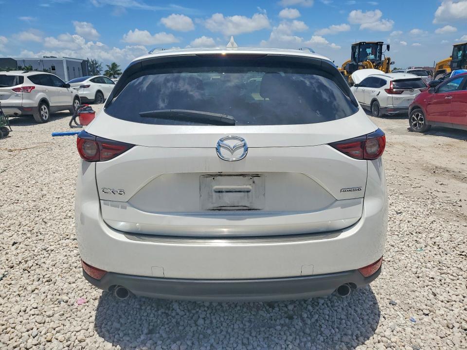 Продажа на аукционе авто 2021 Mazda Cx-5, vin: JM3KFADM4M0303273, номер лота: 58126506