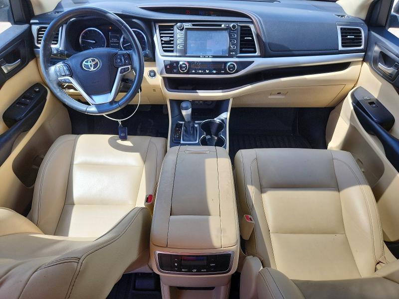 Продажа на аукционе авто 2019 Toyota Highlander, vin: 5TDKZRFH7KS568164, номер лота: 56136076
