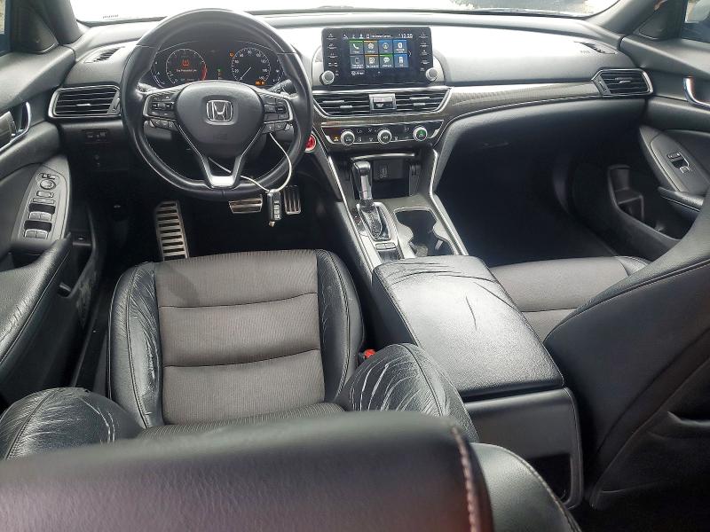 Продаж на аукціоні авто 2018 Honda Accord, vin: 1HGCV1F33JA131541, номер лоту: 55545476