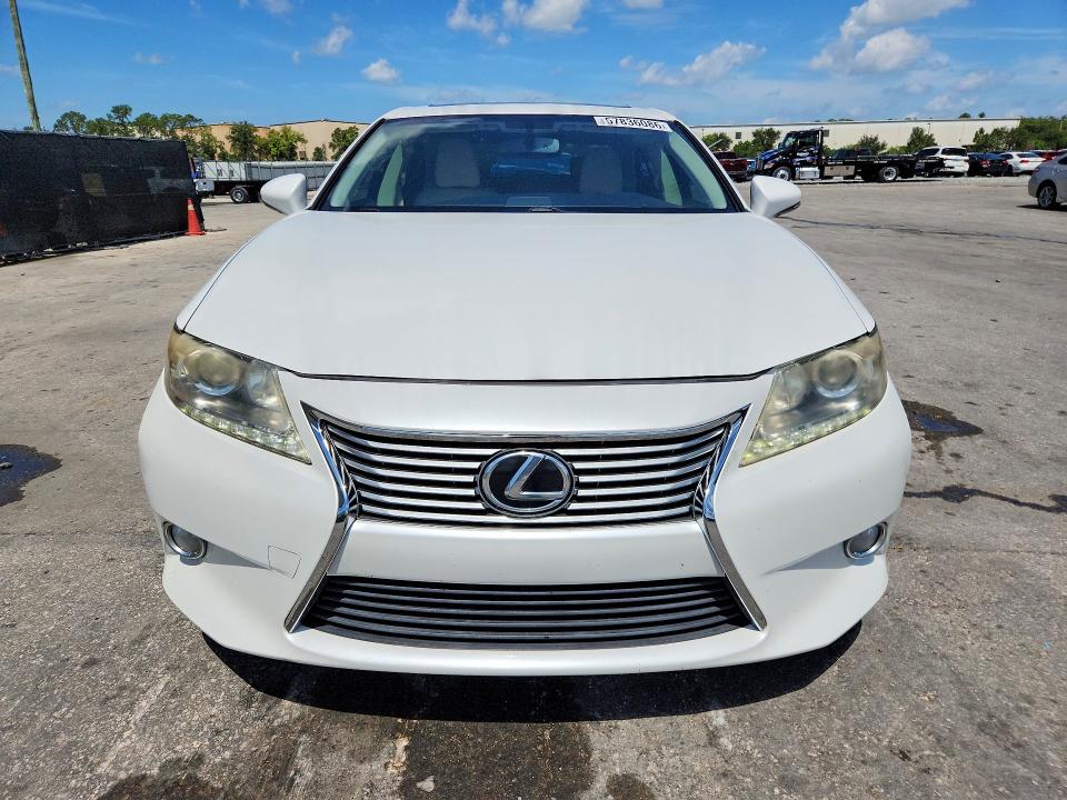 2013 Lexus Es მანქანა იყიდება აუქციონზე, vin: JTHBK1GG4D2027853, აუქციონის ნომერი: 57836086