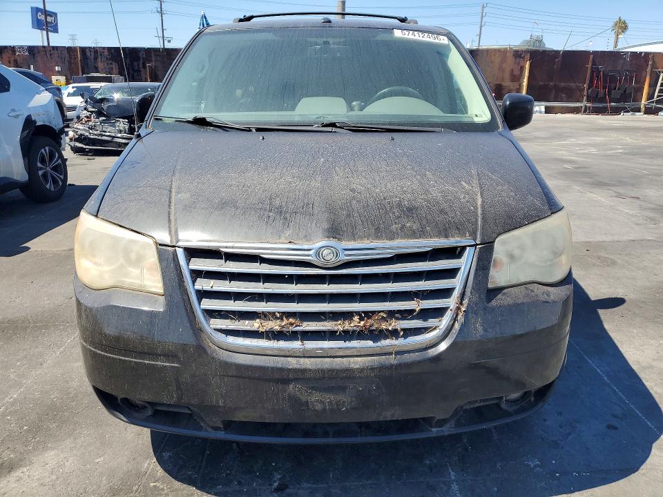 57412496 :رقم المزاد ، 2A4RR5DX1AR153151 vin ، 2010 Chrysler Town & Country مزاد بيع
