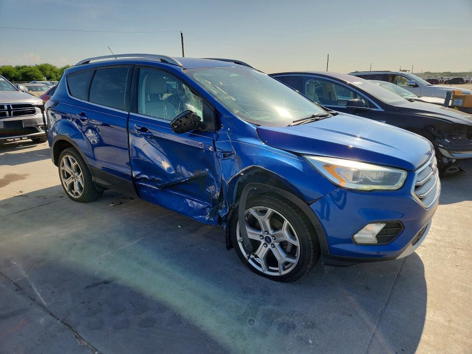 Продажа на аукционе авто 2017 Ford Escape, vin: 1FMCU0JD7HUA10026, номер лота: 55298286