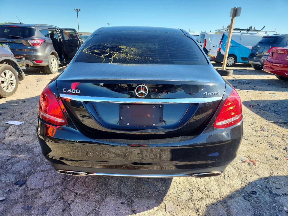 Продажа на аукционе авто 2015 Mercedes-benz C, vin: 55SWF4KB1FU047769, номер лота: 57727296