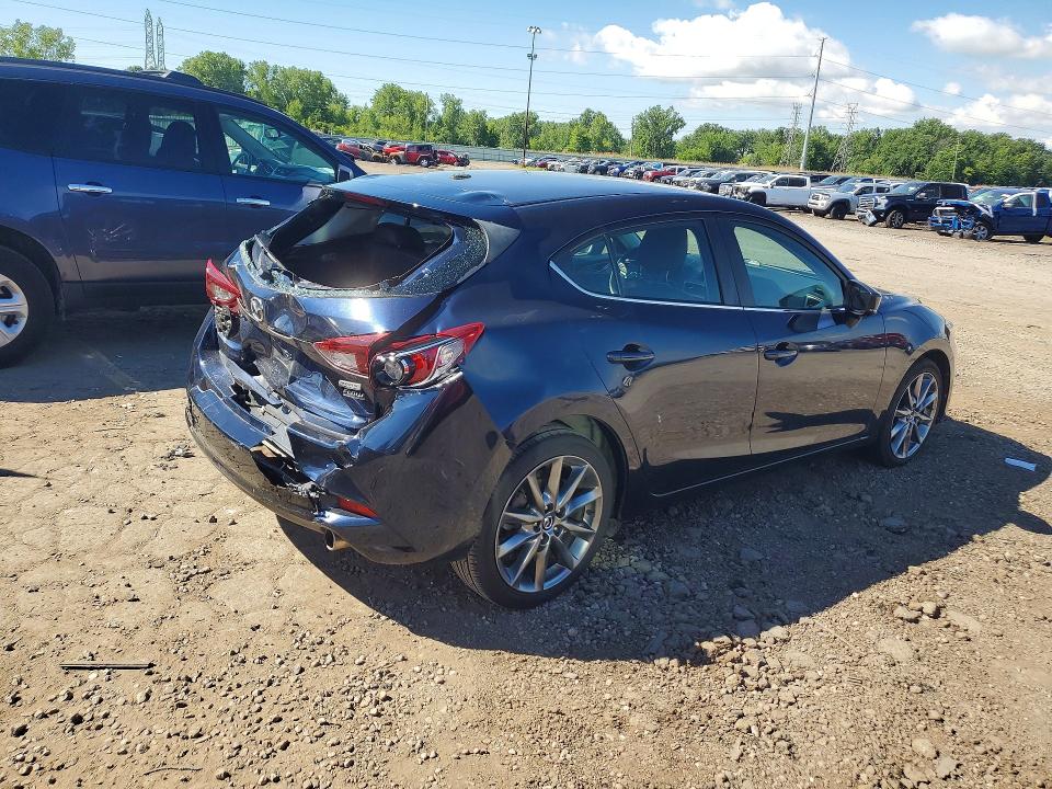 Продажа на аукционе авто 2018 Mazda 3, vin: 3MZBN1L31JM176847, номер лота: 58194276