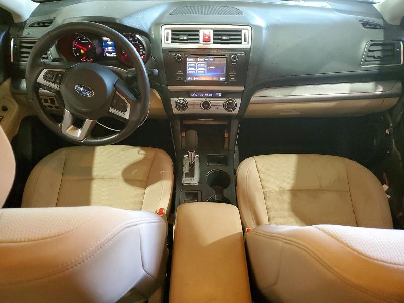 55688526 :رقم المزاد ، 4S3BNAA69F3061146 vin ، 2015 Subaru Legacy مزاد بيع