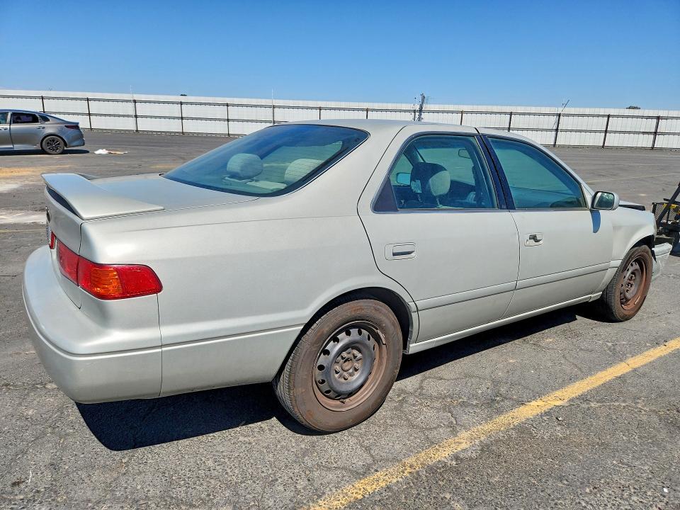 Aukcja sprzedaży 2001 Toyota Camry, vin: 4T1BG22K31U043994, numer aukcji: 55641596