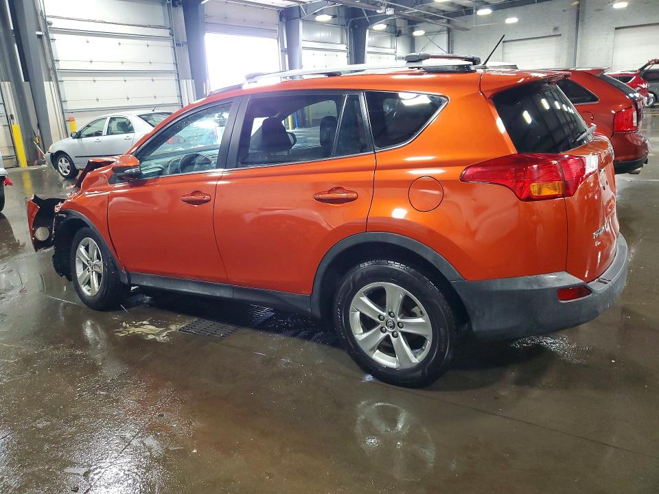 2015 Toyota Rav4 მანქანა იყიდება აუქციონზე, vin: 2T3RFREV5FW302757, აუქციონის ნომერი: 56961546