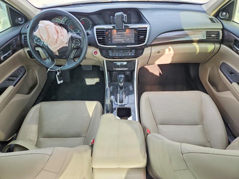 58766026 :رقم المزاد ، 1HGCR3F01GA012577 vin ، 2016 Honda Accord مزاد بيع
