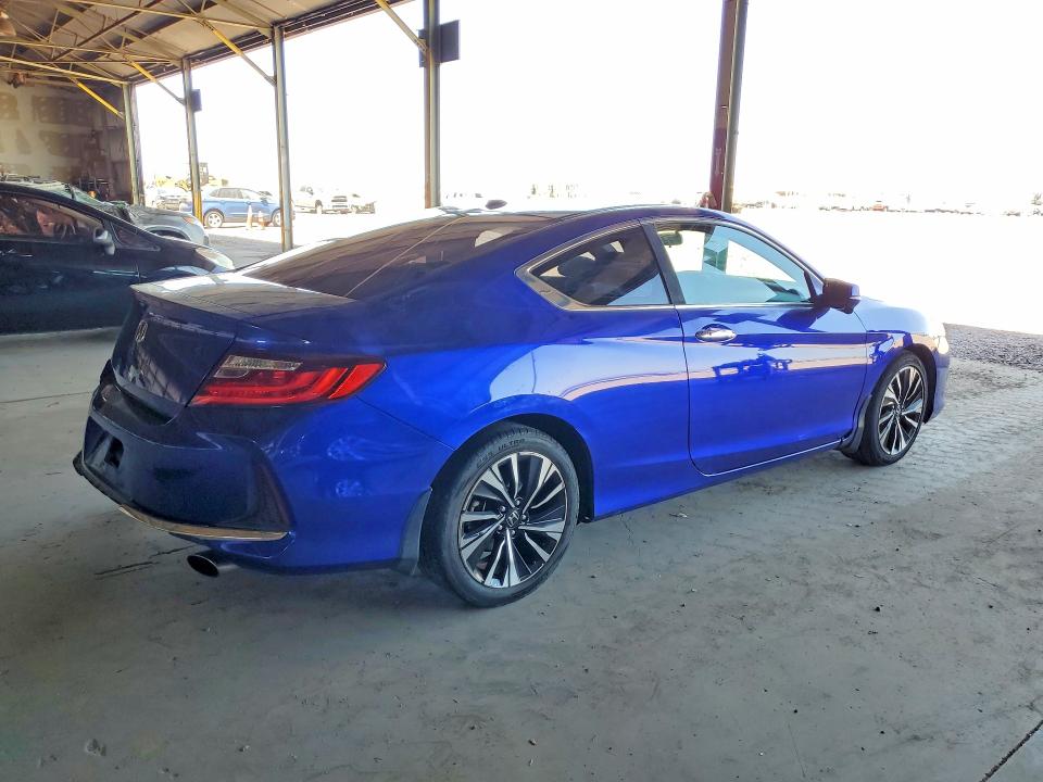 Продажа на аукционе авто 2017 Honda Accord, vin: 1HGCT1B72HA003963, номер лота: 58442306