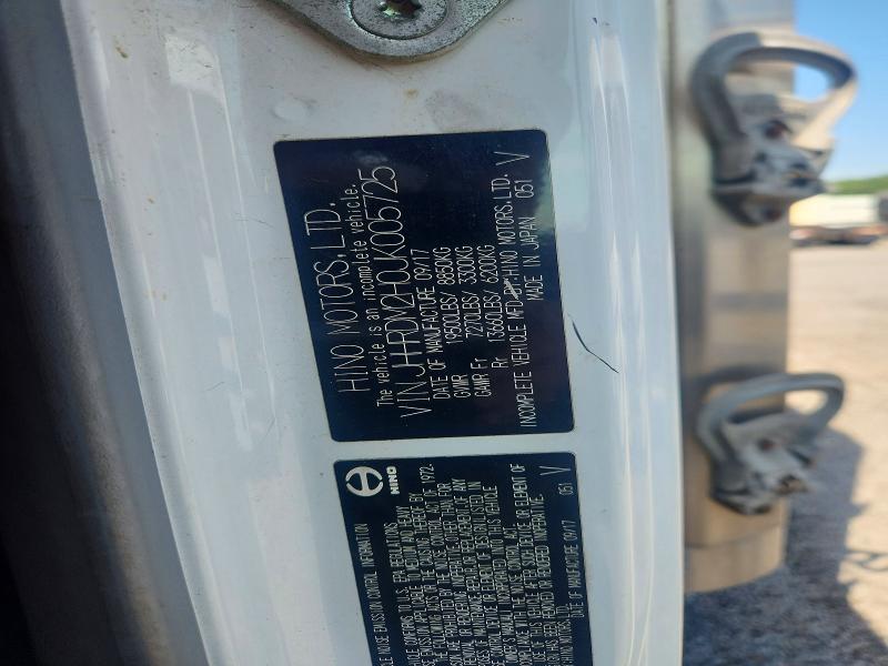 55364656 :رقم المزاد ، JHHRDM2H0JK005725 vin ، 2018 Hino 195 مزاد بيع