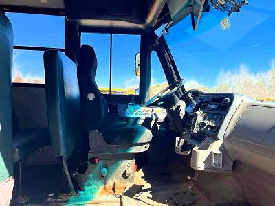 2015 Freightliner Chassis მანქანა იყიდება აუქციონზე, vin: 4UZABRDU9FCFW9516, აუქციონის ნომერი: 56717196