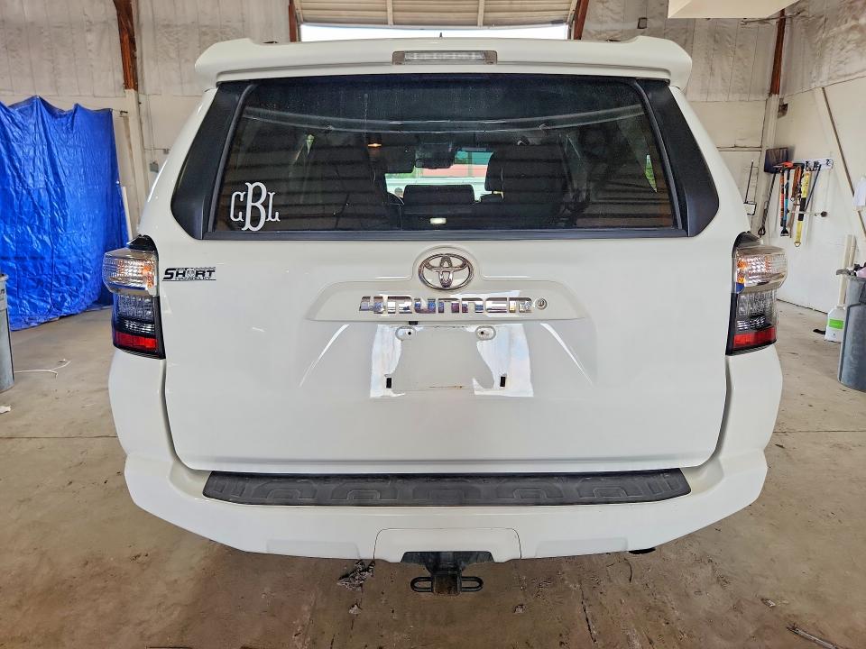 2020 Toyota 4runner მანქანა იყიდება აუქციონზე, vin: JTEBU5JR3L5802360, აუქციონის ნომერი: 56673616