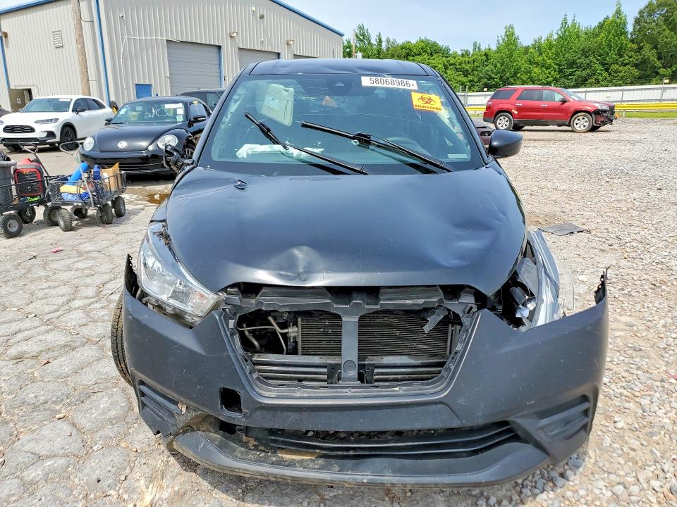 58068986 :رقم المزاد ، 3N1CP5BV6LL537495 vin ، 2020 Nissan Kicks مزاد بيع