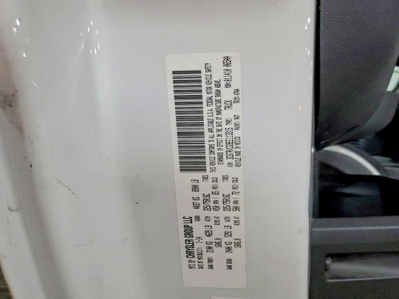 56798686 :رقم المزاد ، 3C6TRVCG9EE113315 vin ، 2014 Ram Promaster 2500 مزاد بيع