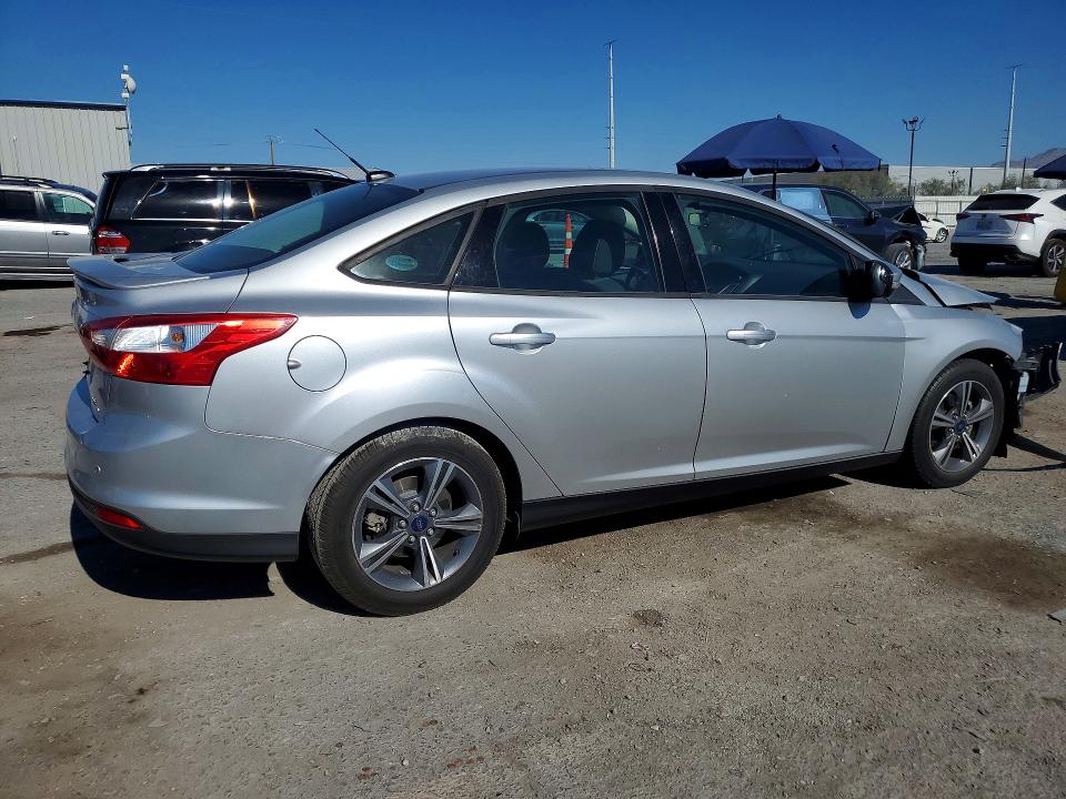 2014 Ford Focus მანქანა იყიდება აუქციონზე, vin: 1FADP3F20EL432526, აუქციონის ნომერი: 57509126
