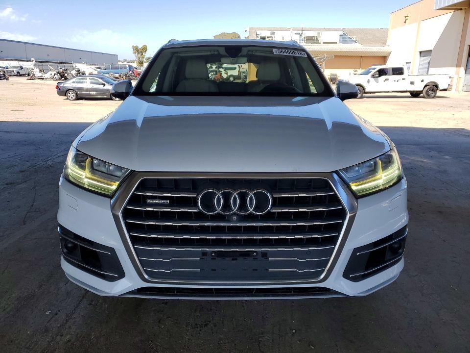 Продажа на аукционе авто 2017 Audi Q7, vin: WA1VAAF71HD011097, номер лота: 56460616