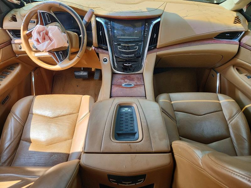 58128536 :رقم المزاد ، 1GYS4UKJ4FR634131 vin ، 2015 Cadillac Escalade مزاد بيع