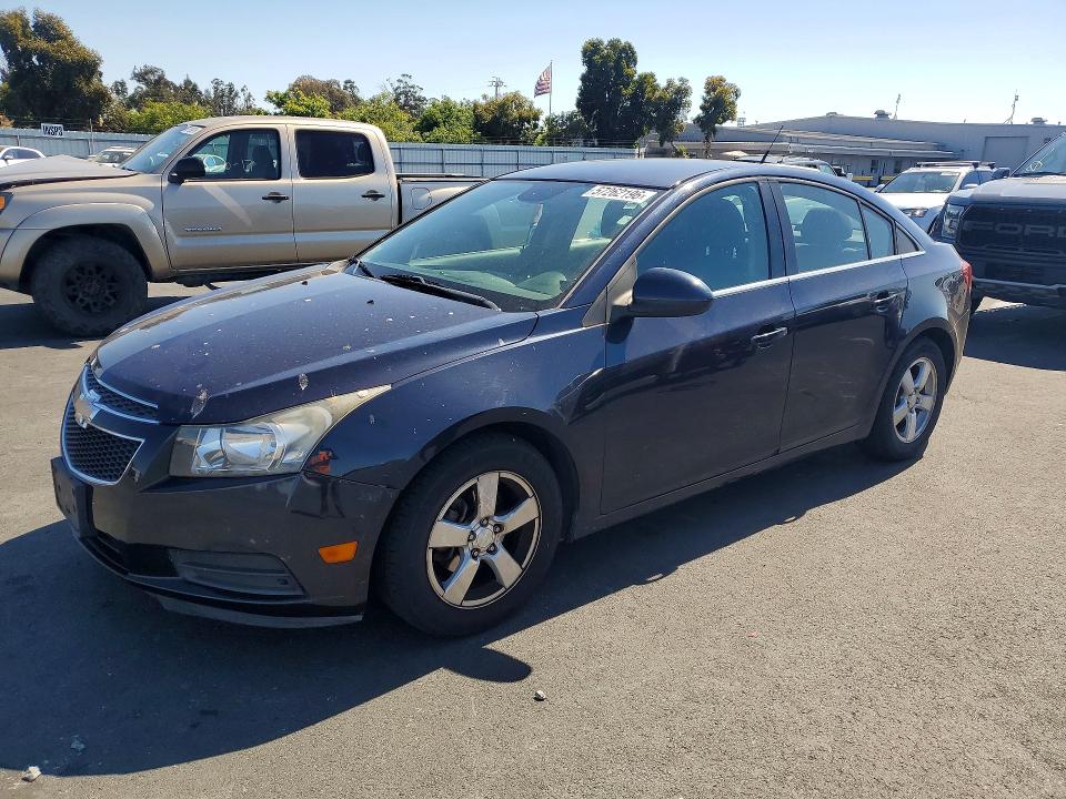 2014 Chevrolet Cruze მანქანა იყიდება აუქციონზე, vin: 1G1PC5SBXE7107548, აუქციონის ნომერი: 57262196