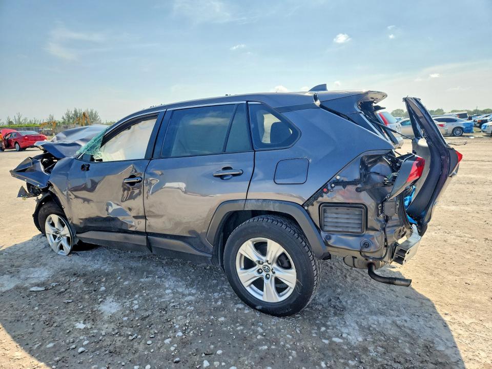 Продажа на аукционе авто 2021 Toyota Rav4, vin: 2T3W1RFV8MW105580, номер лота: 58640316