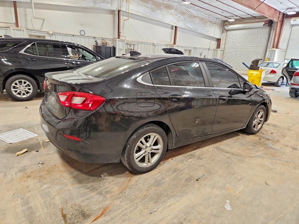 2018 Chevrolet Cruze მანქანა იყიდება აუქციონზე, vin: 1G1BE5SM6J7158562, აუქციონის ნომერი: 57894916