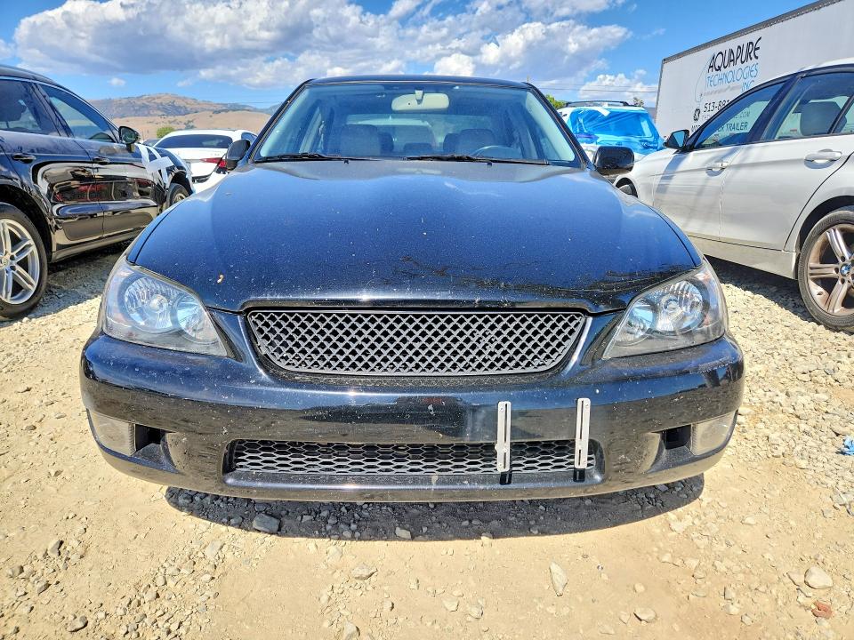 59215916 :رقم المزاد ، JTHBD192750096139 vin ، 2005 Lexus Is مزاد بيع