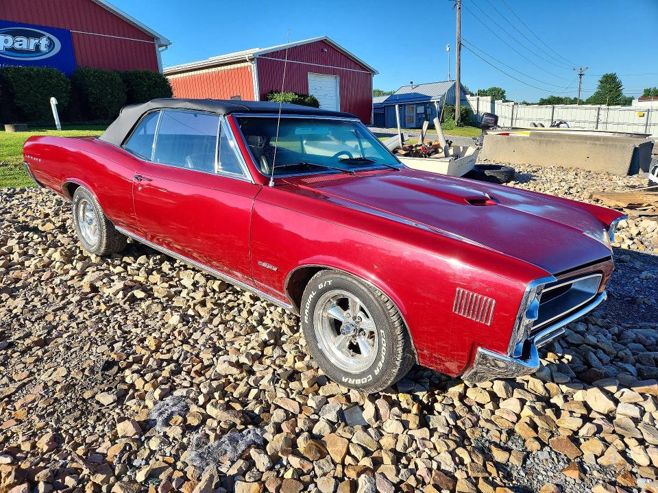 56581106 :رقم المزاد ، 237676P248042 vin ، 1966 Pontiac Lemans Rwd مزاد بيع