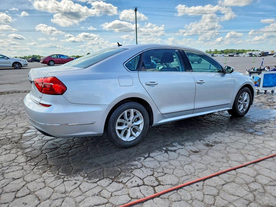 2016 Volkswagen Passat მანქანა იყიდება აუქციონზე, vin: 1VWAT7A30GC008439, აუქციონის ნომერი: 58270236