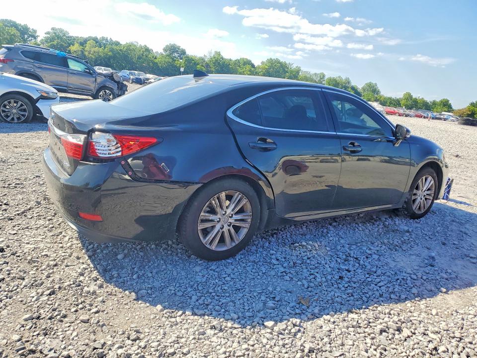 56542276 :رقم المزاد ، JTHBK1GG0F2172682 vin ، 2015 Lexus Es مزاد بيع