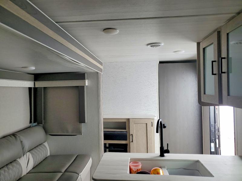 Продаж на аукціоні авто 2023 Wildwood Recreational Vehicle (rv), vin: 4X4TWDD27P7376513, номер лоту: 56044286