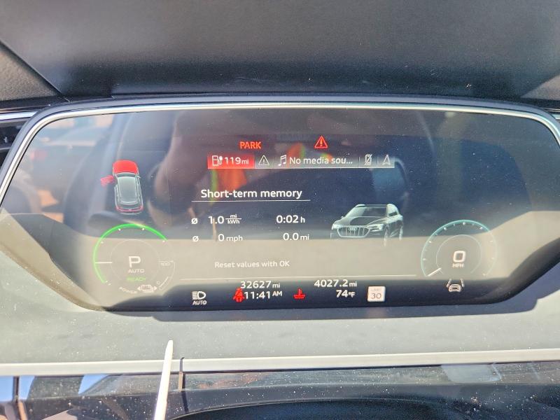 Aukcja sprzedaży 2022 Audi E-tron, vin: WA1LAAGE7NB014307, numer aukcji: 57236456
