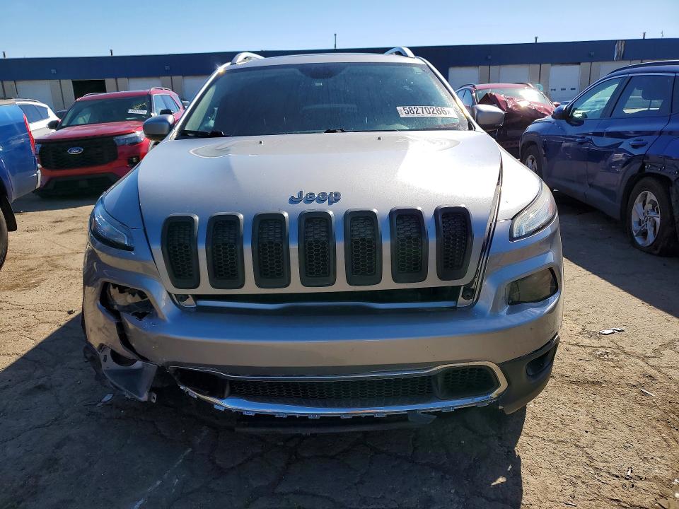 58270286 :رقم المزاد ، 1C4PJLDSXHW507716 vin ، 2017 Jeep Cherokee مزاد بيع