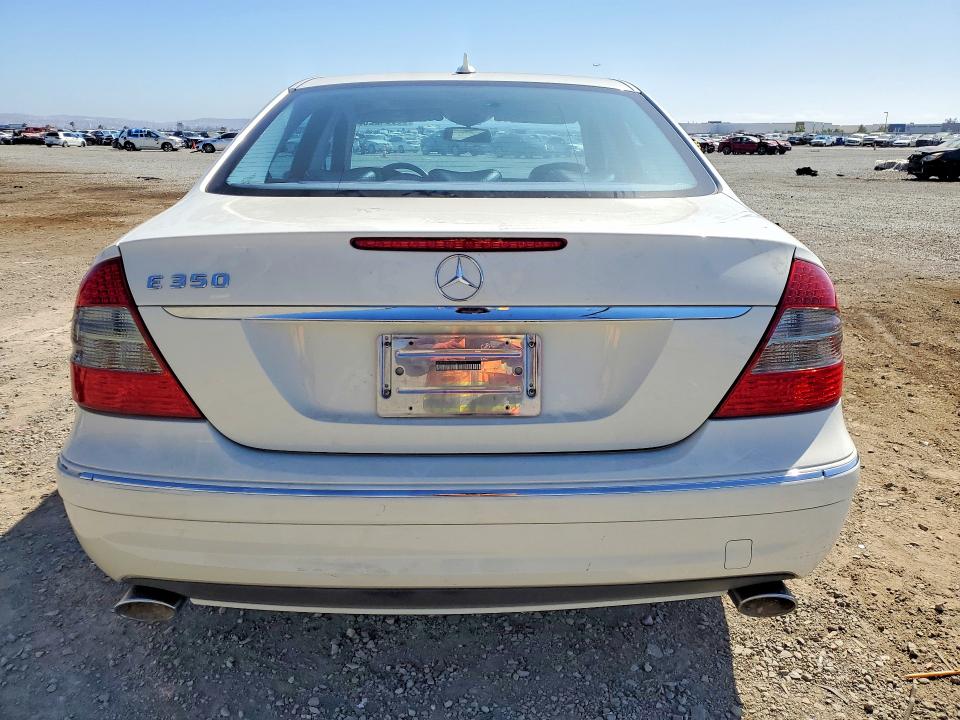 2009 Mercedes-benz E მანქანა იყიდება აუქციონზე, vin: WDBUF56X09B419774, აუქციონის ნომერი: 56854226